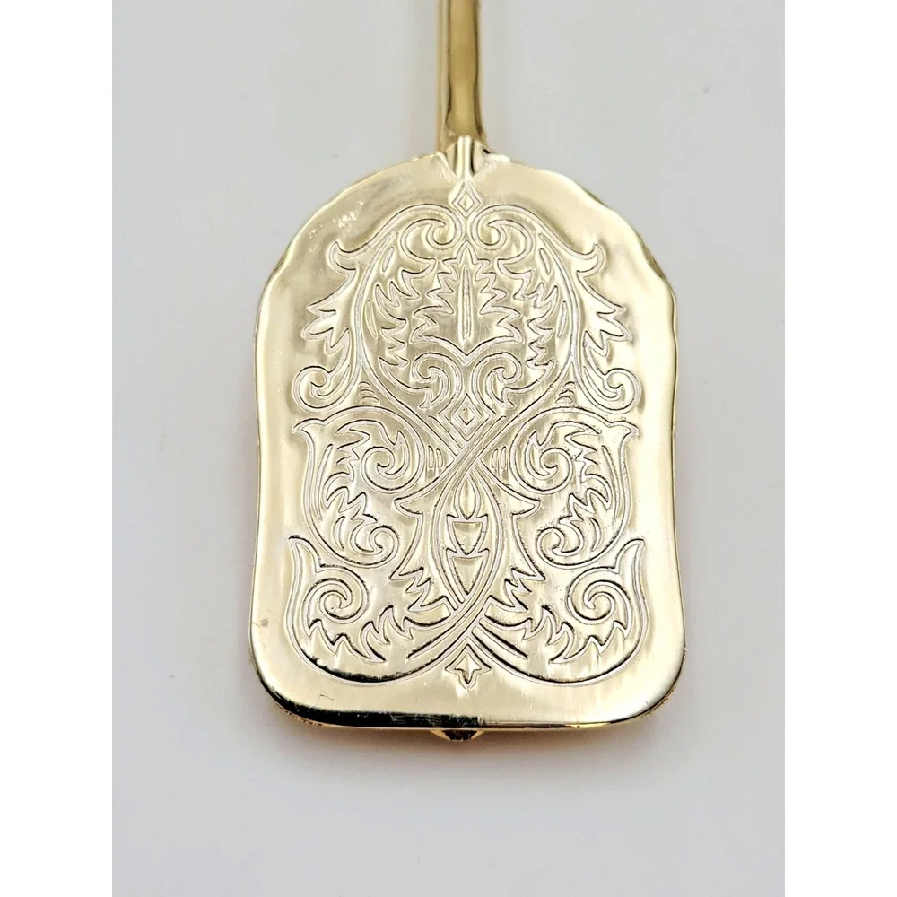Ornate Gold Tone Engraved Tongs 7.5in Floral Scroll Serving Utensil
